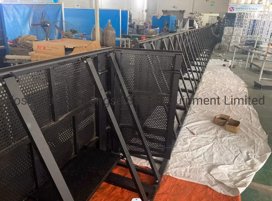 문을 가진 알루미늄 까만 휴대용 Foldable 경량 안전 군중 통제 단계 장벽